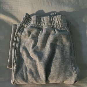 hollister sweats